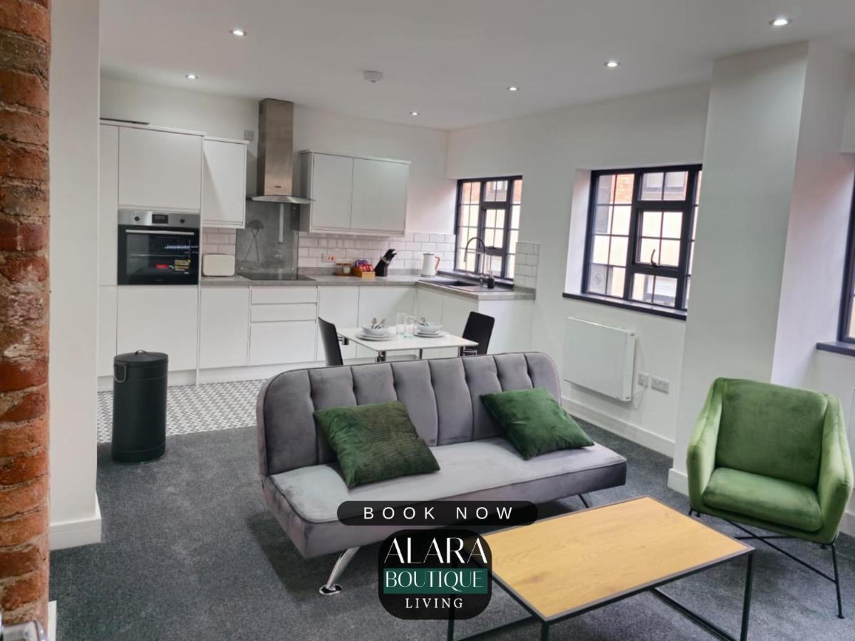 Appartamento 3 Floor Townhouse Luxury Living Alara Boutique Birmingham Esterno foto