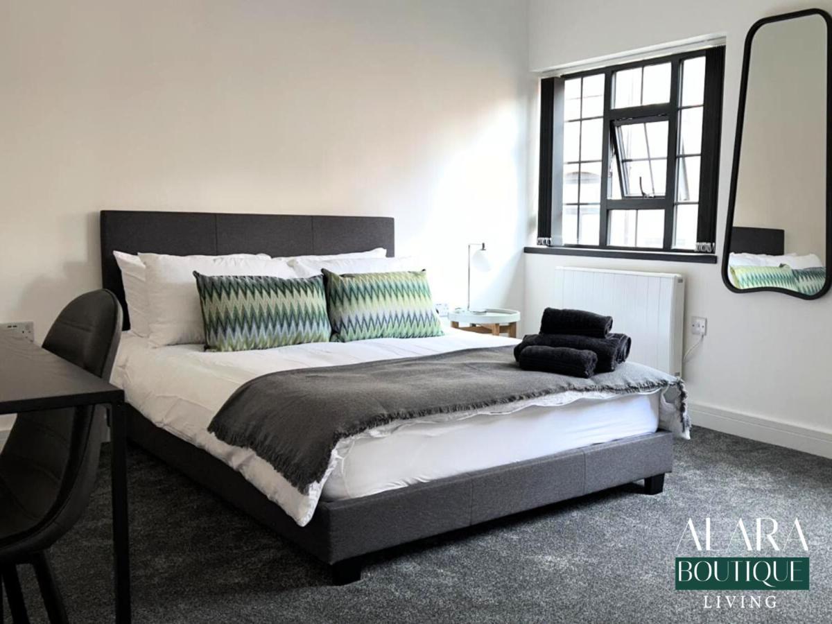 Appartamento 3 Floor Townhouse Luxury Living Alara Boutique Birmingham Esterno foto