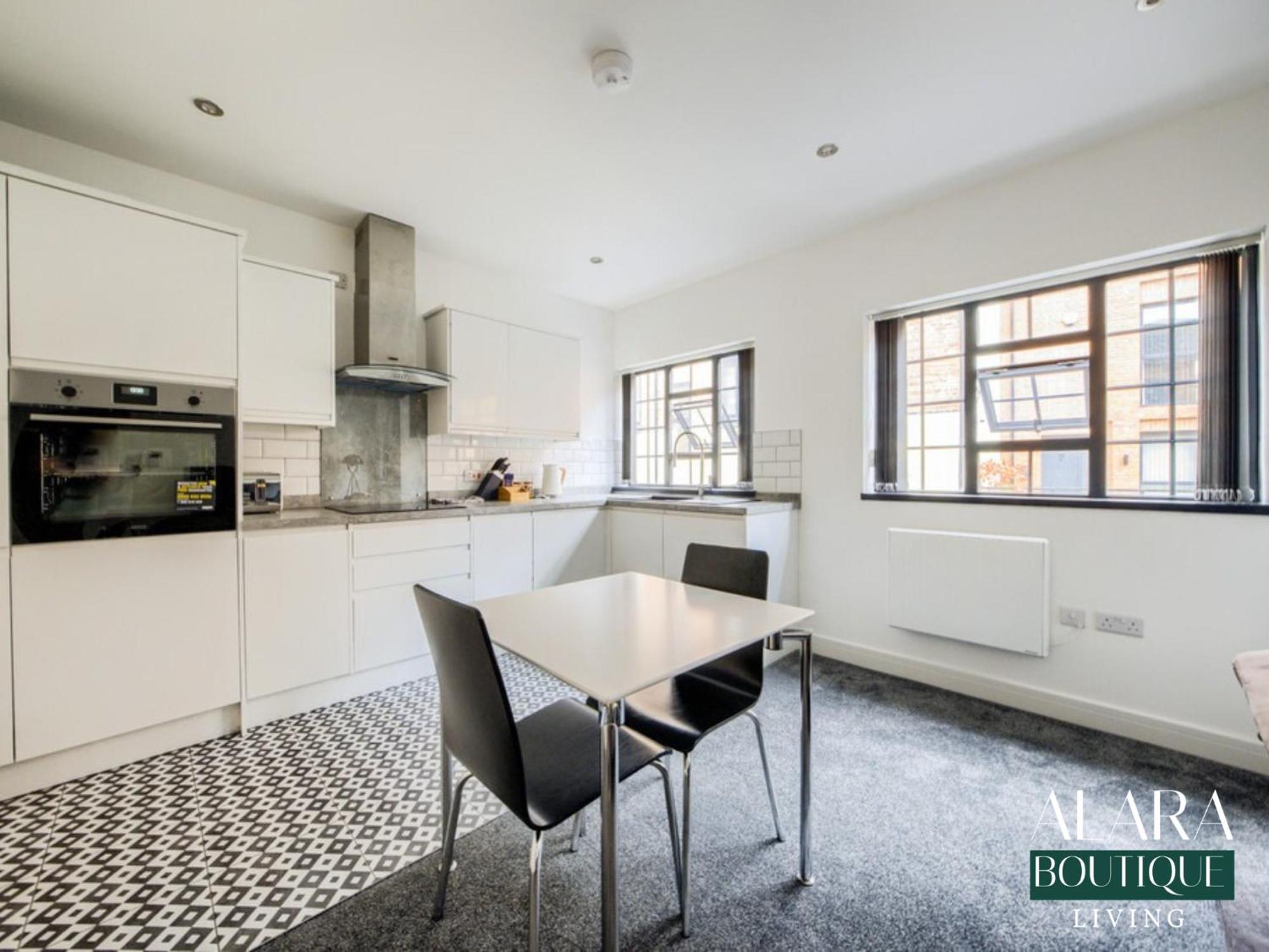 Appartamento 3 Floor Townhouse Luxury Living Alara Boutique Birmingham Esterno foto