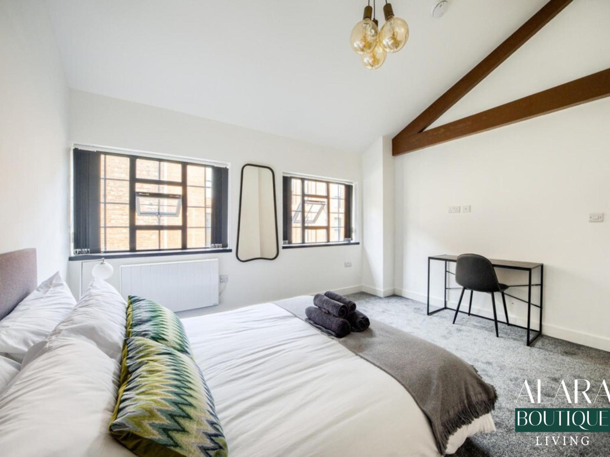 Appartamento 3 Floor Townhouse Luxury Living Alara Boutique Birmingham Esterno foto